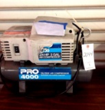 (1) Devil Biss. Air Compressor. PRO 4000. 3/4 HP. 2 Gallon. Not Functioning.