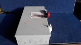 EATON Cutler Hammer 100 AMP 600V Heavy Duty Safety Switch