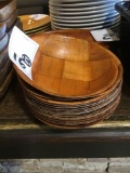 (16) Round Rooden Bowls