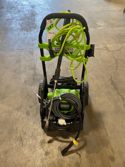 Greenworks 2000 PSI Electric Pressure Washer*TURNS ON*