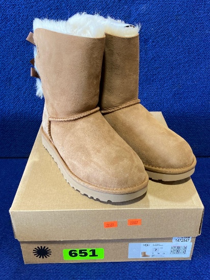 Ugg Water Resistant Bailey Bow II 7 Women?s Brown Boots