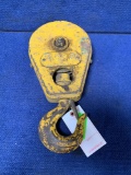 2 Ton Snatch Block With Hook