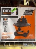 RIDGID 6 Gal. NXT Wet/Dry Shop Vacuum with Accessories*TURNS ON*