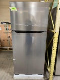 Insignia 18 Cu. Ft. Top Mount Refrigerator in Stainless Steel*GETS COLD*