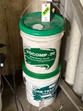 (2) 5 Gallon Buckets of SealTight Vocomp-20 Water-Based Acrylic Curing and Sealing Compound
