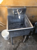 Single Basin Sink*OUTSIDE*