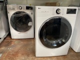 LG 7.4 cu.ft. Gas Dryer and 4.5 cu.ft. Front Load Washer Pair in White*DRYER PREVIOUSLY INSTALLED*