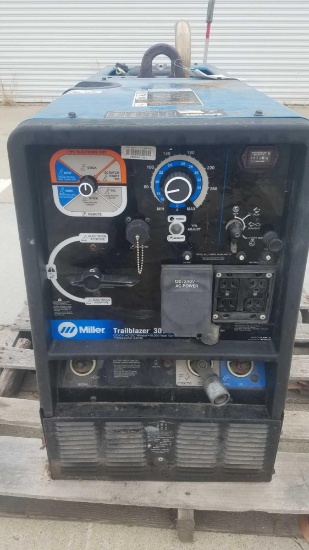 Miller Trailblazer Gas Powered Welder*WORKING*