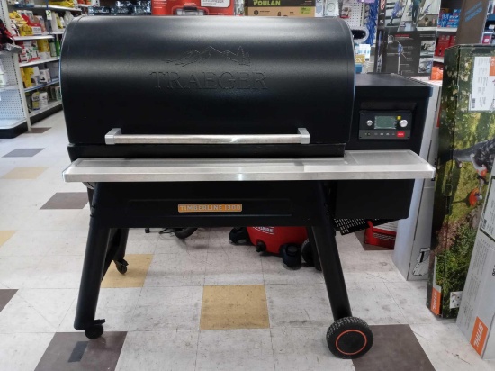 Traeger Timberline 1300 Wifi Pellet Grill and Smoker in Black