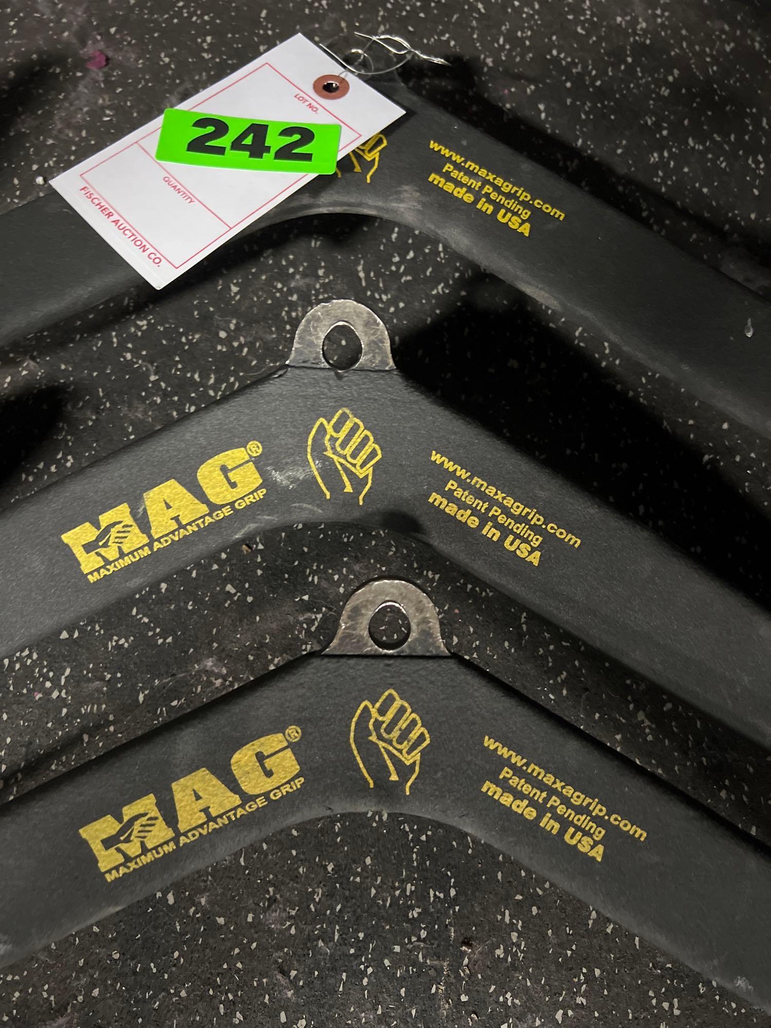 3) MAXAGRIP MAG Bars | Proxibid