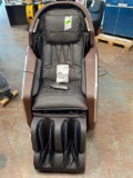 Osaki OS-Pro Omni Massage Chair**TURNS ON**