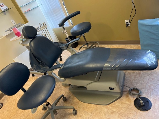 Pelton and Crane Dental Examination Chair and (2) Stools