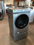 Samsung Bespoke 5.3 cu. ft. Ultra Capacity Front Load Washer with Pedestal*PREVIOUSLY INSTALLED*