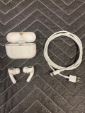 Apple AirPods Pro*DAMAGED*