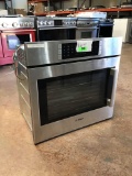 Bosch Benchmark Single Wall Oven 30in. Left Side Opening Door*PREVIOUSLY INSTALLED*