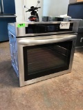 Frigidaire 30in Single Electric Wall Oven*PREVIOUSLY INSTALLED*