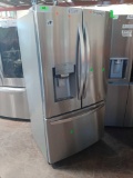 LG 22 cu. ft. French Door Smart Refrigerator w/ Ice and Water Dispenser*COLD*PREVIOUSLY INSTALLED*