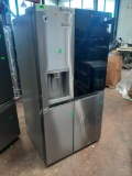 LG 27 cu.ft. Smart Side-By-Side InstaView Door-in-Door Refrigerator*COLD*PREVIOUSLY INSTALLED*