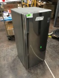 LG - 5.8 cu. Ft Single Door Freezer*COLD*PREVIOUSLY INSTALLED*