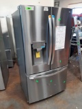LG 28 cu.ft Standard Depth French Door Refrigerator*UNUSED*COLD*