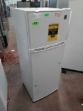 RCA 7.5 cu. ft. Mini Refrigerator with Top Freezer*COLD*PREVIOUSLY INSTALLED*DAMAGE*