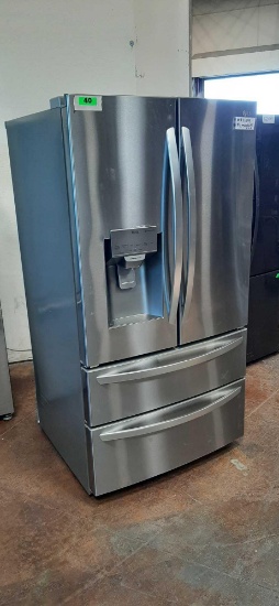 LG 28 cu.ft. Smart French Door Refrigerator*COLD*PREVIOUSLY INSTALLED*