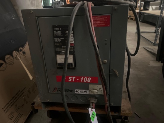 Industrial Truck Battery Charger
