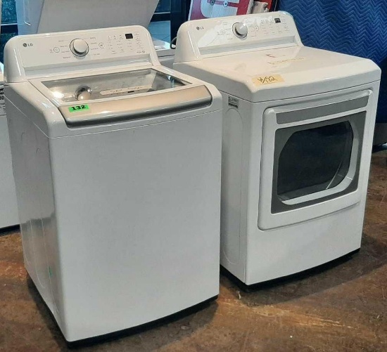 LG Mega Capacity Washer and Gas Dryer Set*PREVIOUSLY INSTALLED