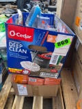 Box Lot of Assorted Pond Equipment