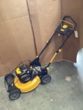 DeWALT 21.5in Cordless 20v Mower*TURNS ON*