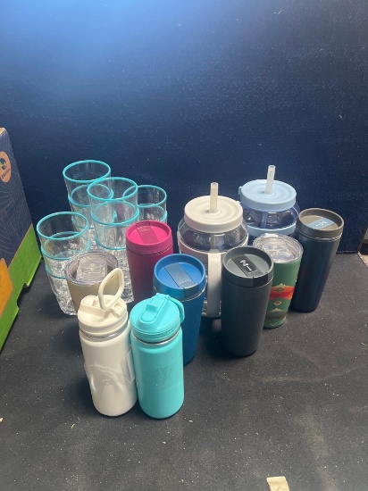 Box Lot of Cups