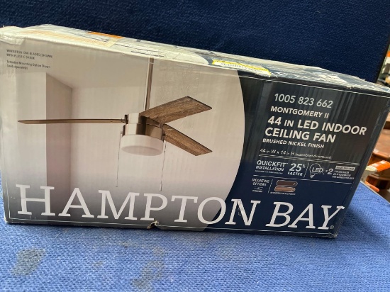 Hampton Bay 44in LED Indoor Ceiling Fan