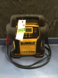 Dewalt 1600 Peak Amp Jump Starter With Digital Compressor & USB power bank