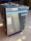 Samsung AutoRelease Smart 39dBA Dishwasher with Linear Wash in Black Stainless Steel