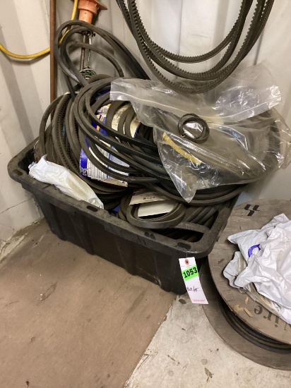 Bulk lot of assorted industrial belts