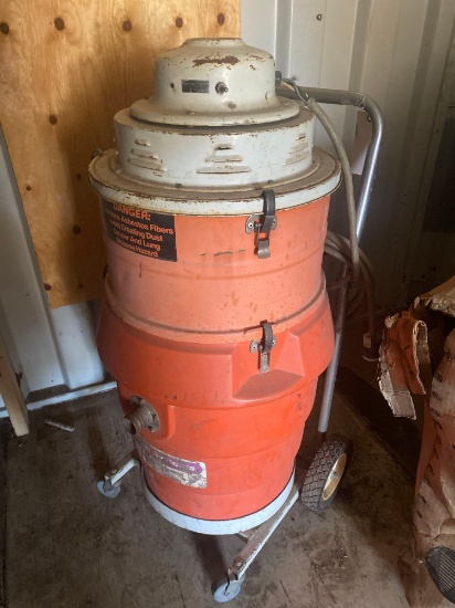 Orange Shop Vac