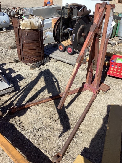 Blackhawk 1 Ton Breakdown Engine Hoist