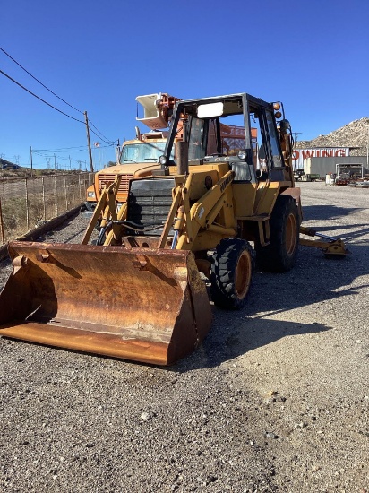 Case 580C 4 in 1 Diesel Extendahoe Backhoe
