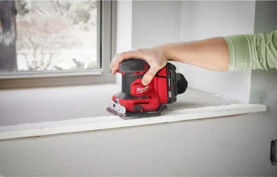 MILWAUKEE Cordless Sheet Sander