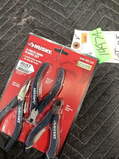 Husky 3 Piece Mini Pliers Set