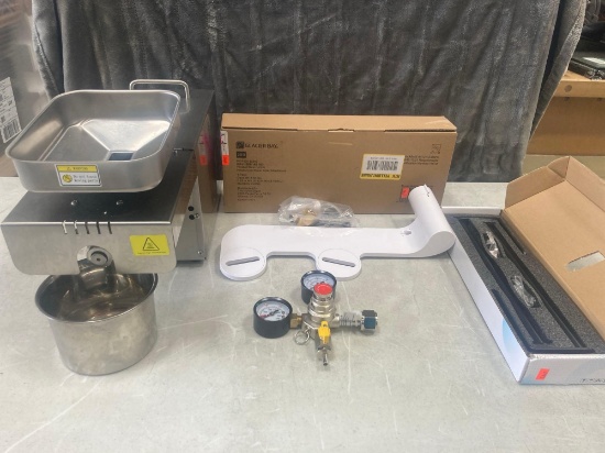 Lot of (5) Assorted Items