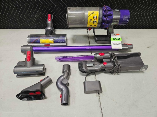 DYSON V10 Animal Stick Vacuum