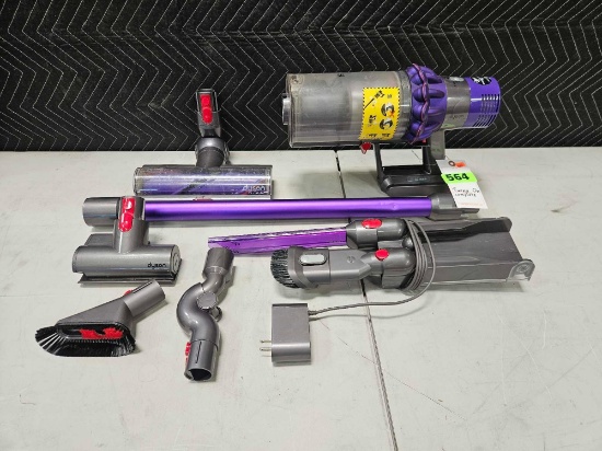 DYSON V10 Animal Stick Vacuum