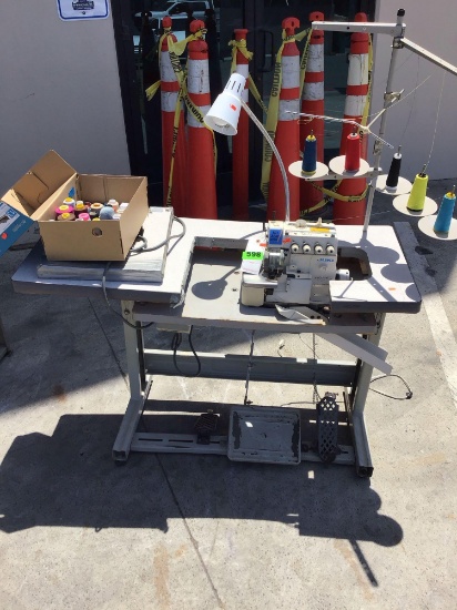 MO 3700 Series Sewing Machine & Sewing Stand