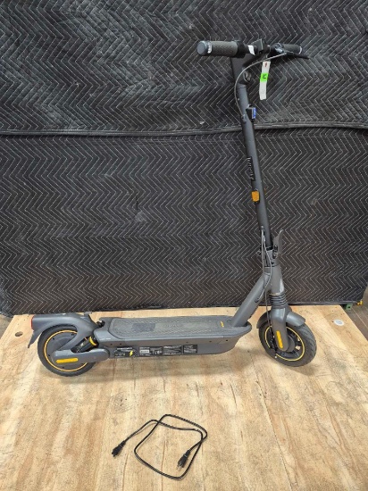 Ninebot Max G2 Electric Kickscooter