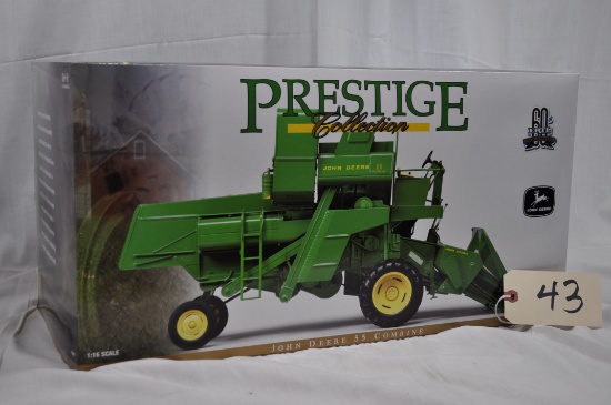 Ertl Prestige Collection John Deere 55 Combine -1/16th scale