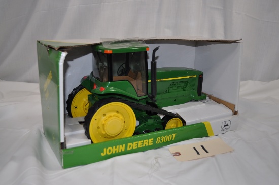 Ertl John Deere 8300T - 1/16th scale