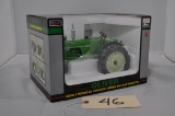 Spec Cast Oliver highly detailed 1959 mist green 880 - 1/16th scale