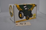 Ertl Joh Deere D 100 years Minneapolis - 1/16th scale