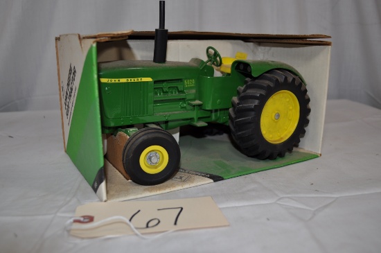 Ertl John Deere 5020 tractor - 1/16th scale
